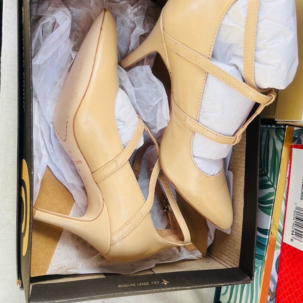 Elegant Beige Heels